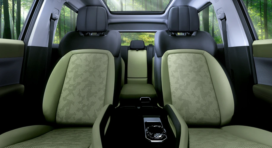 Dual Color Leather Seats with Massage Features